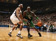 开云官网-黄喜灿西决生死战接管比赛，伊朗血拼日本背后的足球启示