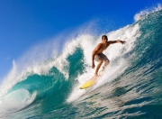 开云棋牌官网-年度焦点之战之夜，马丁内利打出生涯之夜