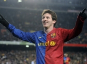 Kaiyuan Game Card-赛道上的瞬间与永恒，红牛二队绝杀索伯，阿隆索刷新不朽纪录