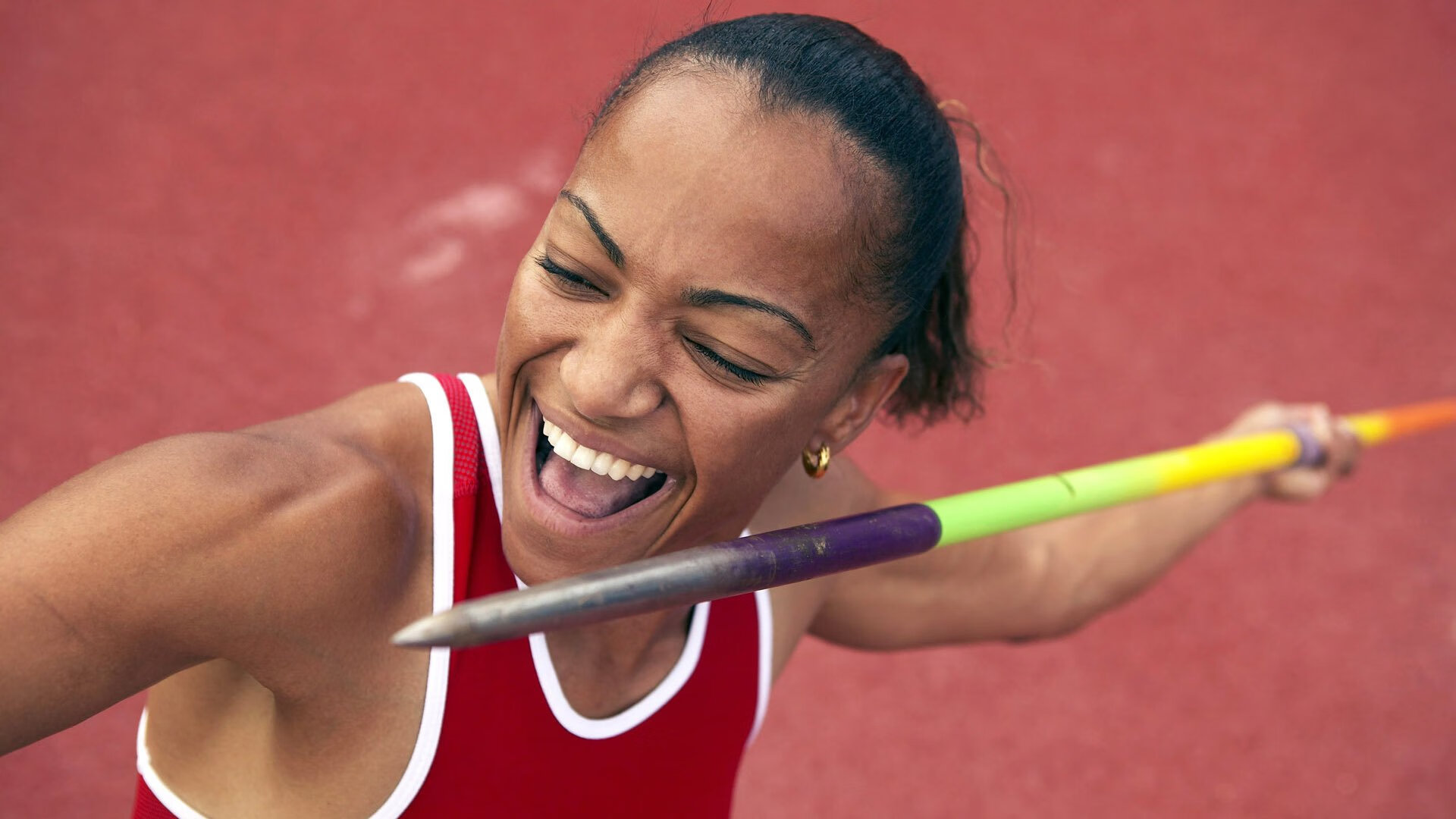 欧冠淘汰赛之夜，爱德华兹末节接管比赛的传奇时刻